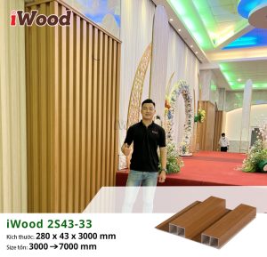 Tấm lam sóng nhựa iWood 2S43-33 trang trí nhà hàng tiệc cưới tại Tiền Giang